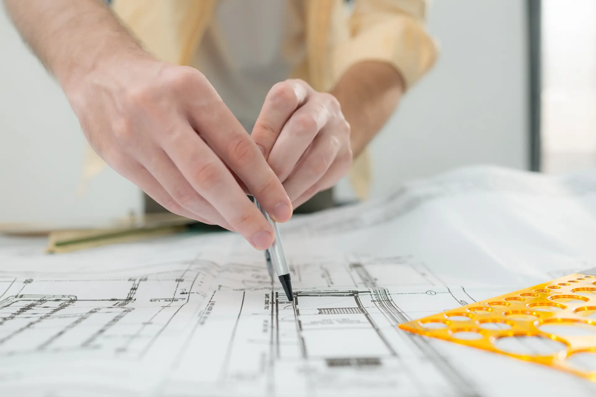 Trabajo como Dibujante en estudios de arquitectura