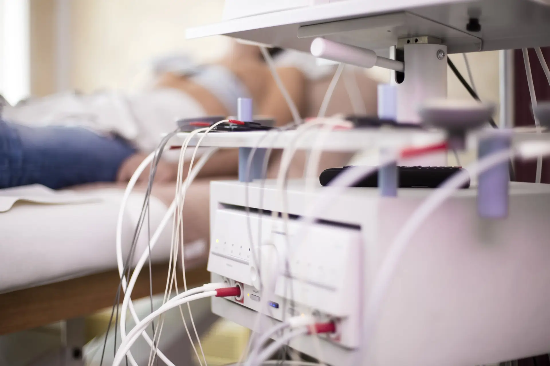 Agentes físicos naturales electromagnéticos - Fisioterapia UIDE Ecuador