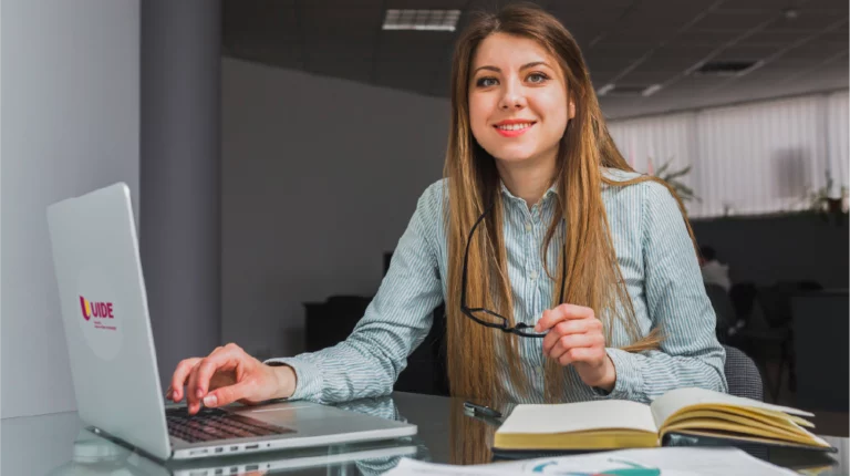 universidad a distancia administración de empresas