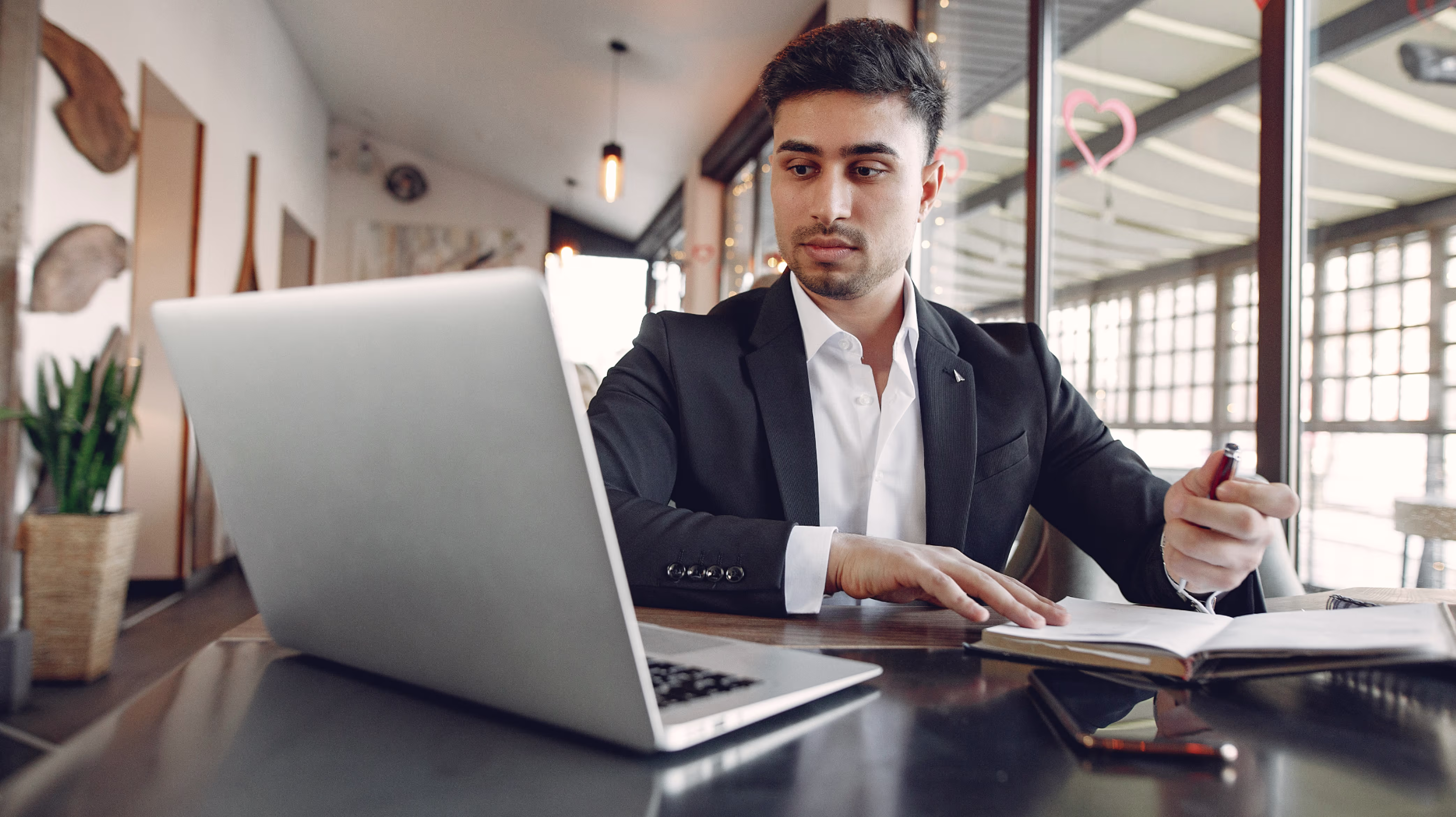 especialízate en innovación legal y derecho digital apuesta por el futuro