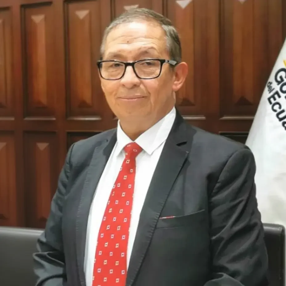 jorge alban villacis pg