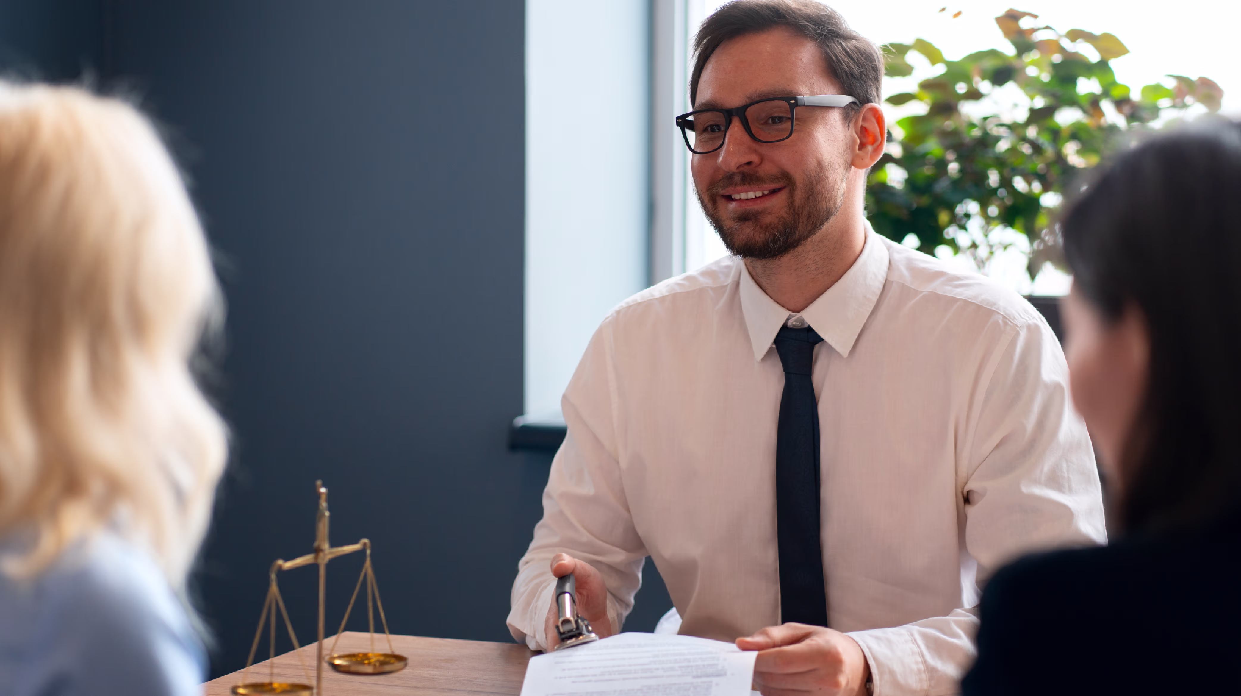 maestría en derecho laboral y seguridad social aprende a gestionar conflictos y promover un entorno laboral justo