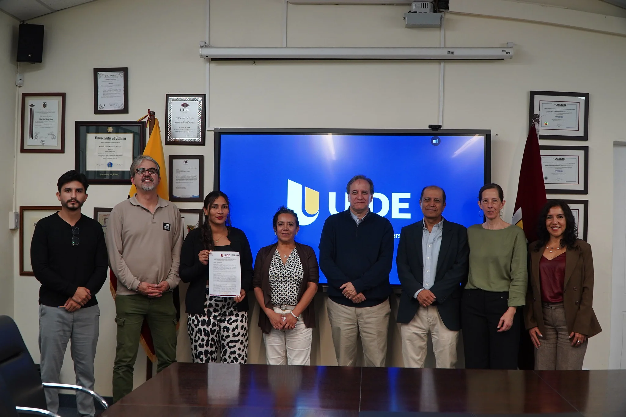 banner firma convenio