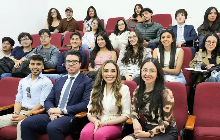 banner charla derecho s