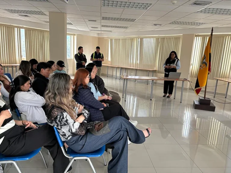 estudiantes visita senae2