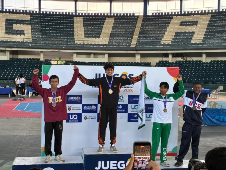 medallistas juegos deportivos universitarios 11