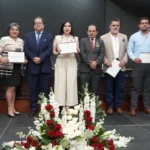 banner consultorio jurídico gratuito mención honor