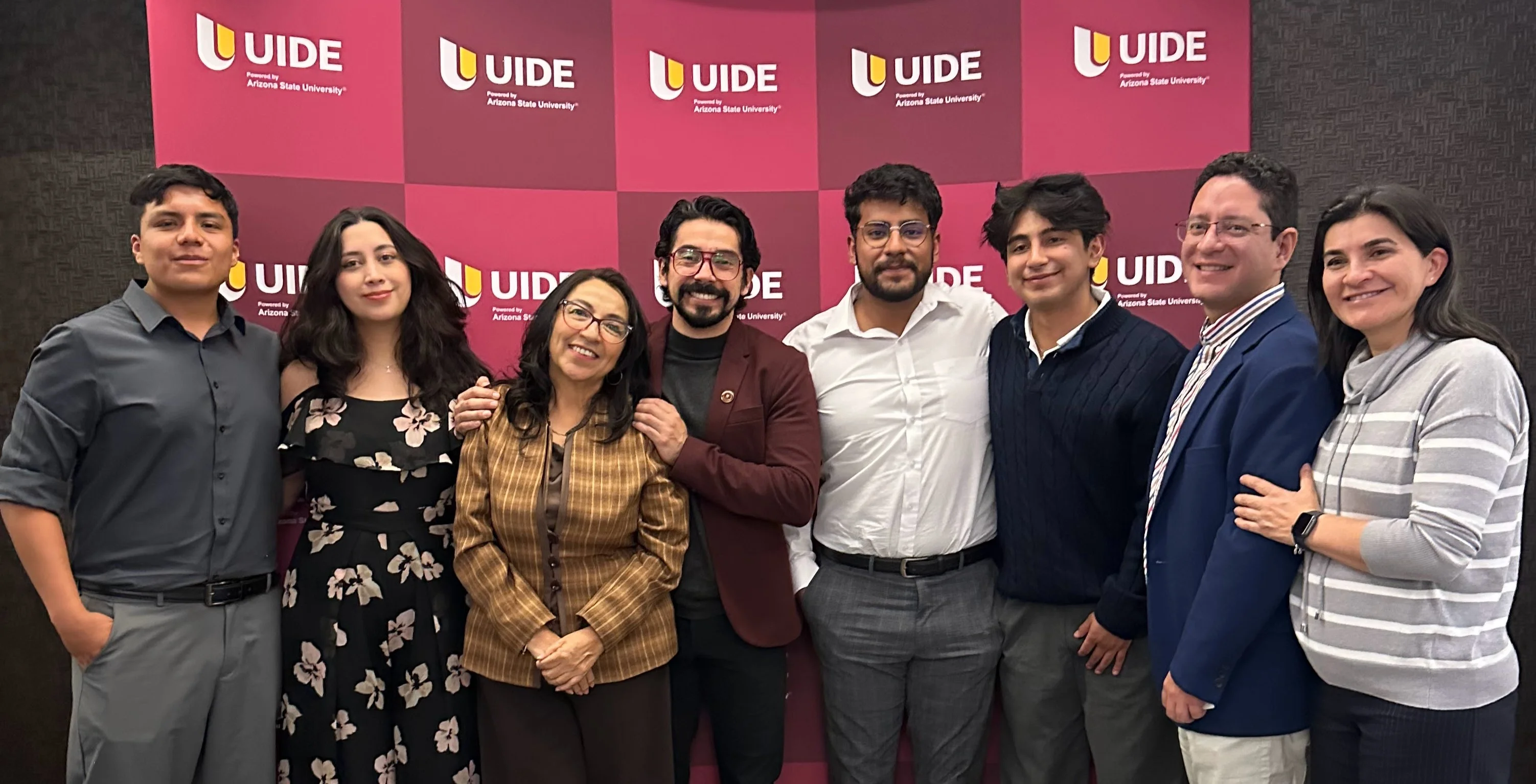 banner encuentro graduide odontología